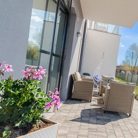 Rowerowo Przez Mierzeję, Rowery W Cenie Apartament Sztutowo